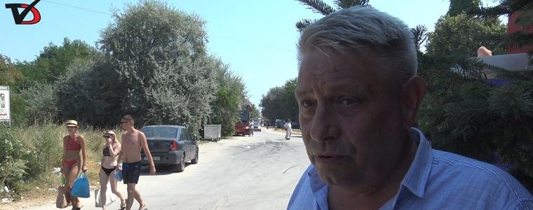 Кметът на Кранево организира „спортно криене в треви и дупки“ за общинските съветници в Балчик (ВИДЕО)