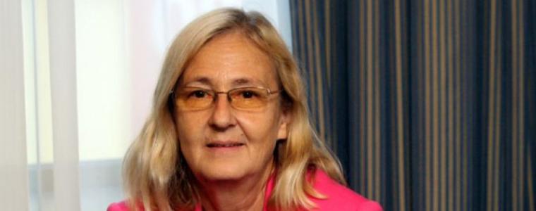 Проф. Кожухарова: Ваксинирането ни дават възможност да не променяме начина си на живот