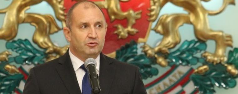 Радев дава на БСП третия мандат за кабинет  