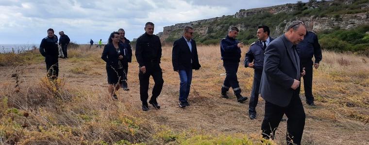 Подготвят се варианти за евакуация на екипажа на Vera Su при необходимост