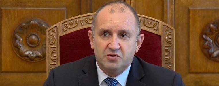 Румен Радев обсъди с министри късно снощи актуализацията на държавния бюджет