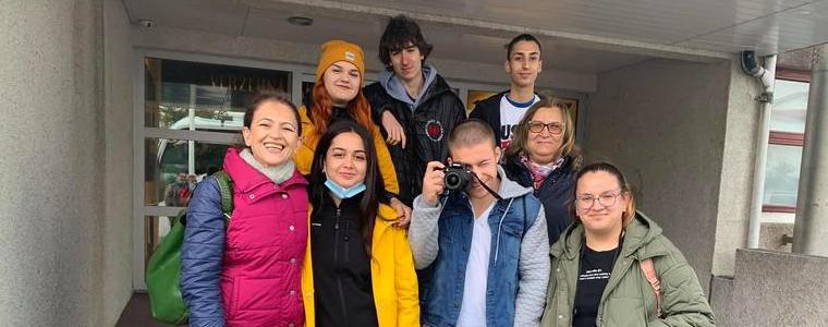 Ученици и преподаватели от СУ „Св. Климент Охридски” осъществиха международна мобилност в Исландия (ВИДЕО)