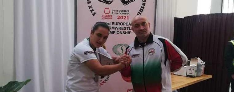 Добрич има златен медал от Европейското първенство по канадска борба
