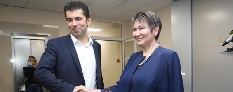 Екип на МИ с анализ кои актове на Кирил Петков биха били засегнати от бъдещи съдебни спорове
