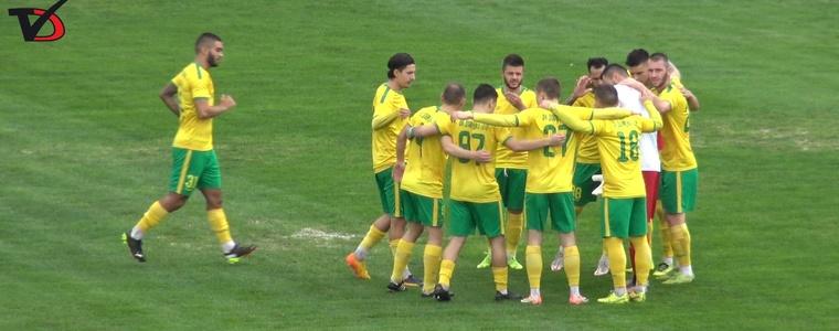 ФУТБОЛ: „Добруджа“ взе първа домакинска победа и излезе над чертата (ВИДЕО)