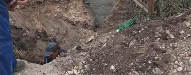  Граждани не могат да стигнат до домовете си заради авария на ВИК