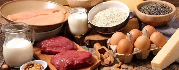 Хляб, мляко, месо - основните храни ще поскъпнат със 7% до края на годината  