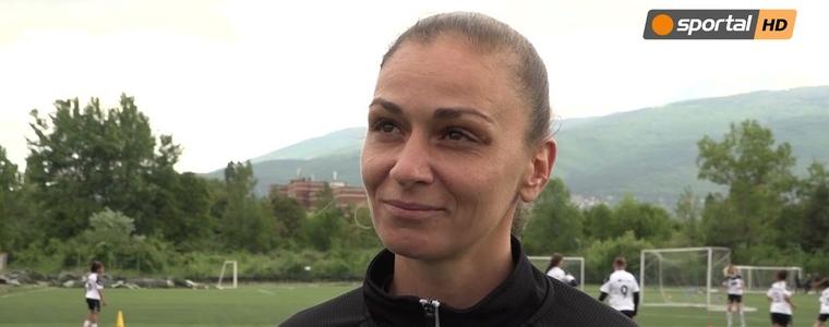 Станислава Цекова: Не правим сметки преди мача с Гърция, важното е да играем добре