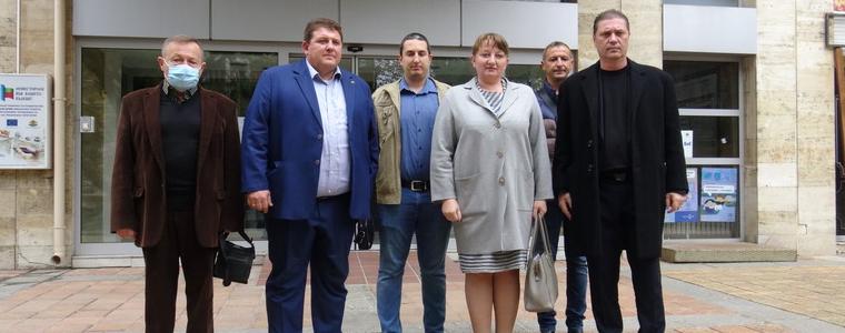 Учител, предприемач и IT специалист сред новите лица в листата на ГЕРБ-СДС (ВИДЕО)