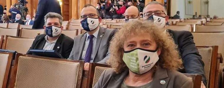 Албена Симеонова ДБ: Не е леко да се проправят пътеки, а по червения килим да мине друг