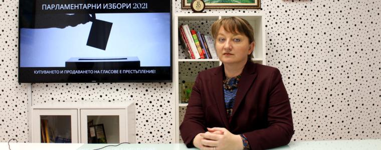 ИЗБОРИ 2021: Деница Сачева: Хората искат ясно управление и разчитат на експертизата на ПП ГЕРБ (ВИДЕО)