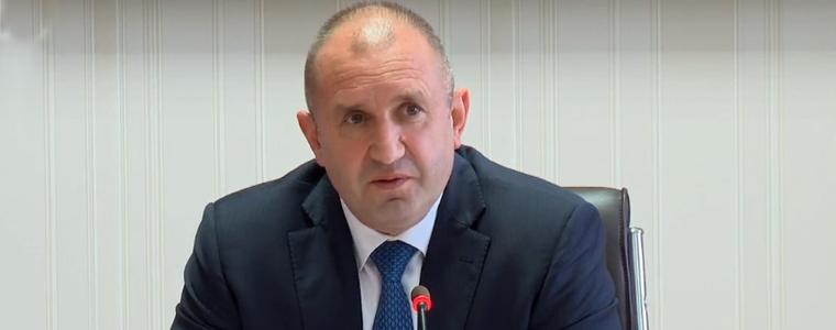 Румен Радев свика първото заседание на НС на 3 декември  