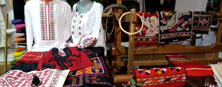 Тъкачницата в Стария Добрич пази традициите на уникалните български шевици (ВИДЕО)