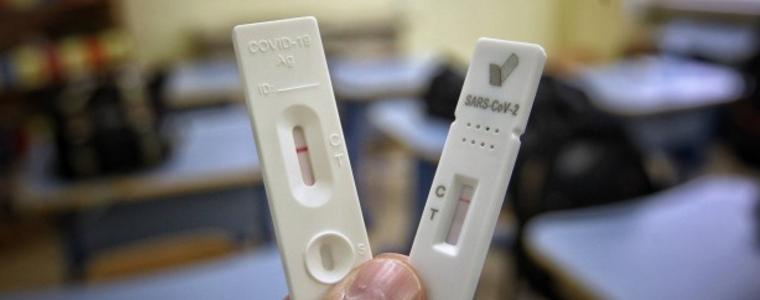 Учениците от 1 до 4 клас в 13 области, сред които и Добрич, ще могат да се върнат в класните стаи от утре