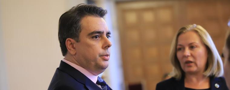 Асен Василев потвърди още две предложения на ПП - Рашков и Денков