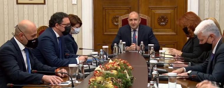ГЕРБ не гледа с оптимизъм на бъдещето, предстоели още кризи 