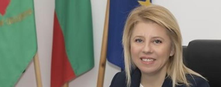 Коледен поздрав на кмета на Община Добричка Соня Георгиева
