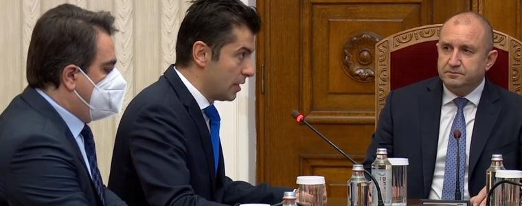 Радев предупреди ПП: Доверието на гражданите трябва да се отстоява  