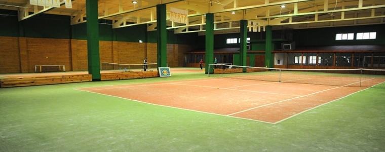 Закритите кортове на тенис клуб „Изида“ Добрич – домакини на квалификация за Държавно за момчета и момичета