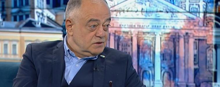 Атанас Атанасов: Рашков и Янев трябва да разберат, че премиер е Кирил Петков