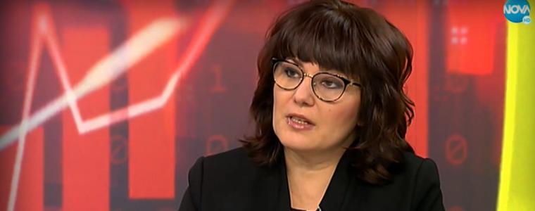 Към момента учебният процес остава присъствен