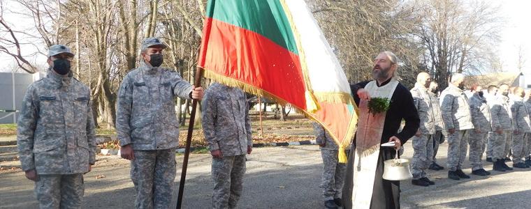 Осветиха бойните знамена на военното поделение в Шабла
