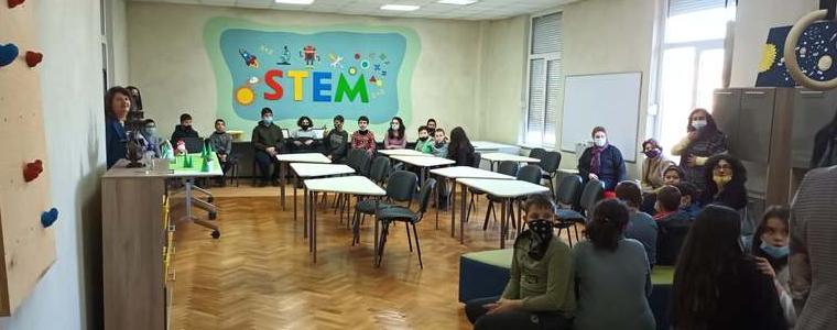 STEM-кабинет откриха в ОУ „Стефан Караджа“