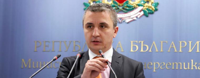 Александър Николов: Води се война срещу енергийната ни политика