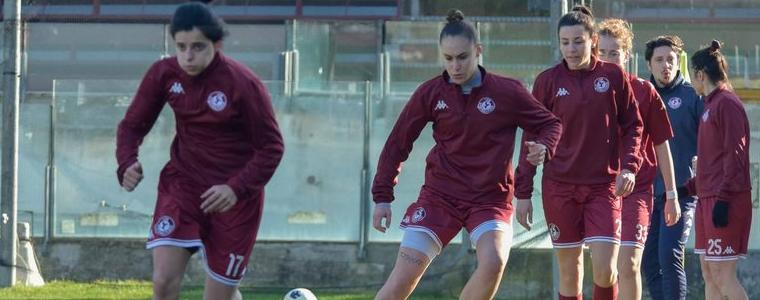 ФУТБОЛ: Димитра Иванова дебютира с гол и с победа в Италия