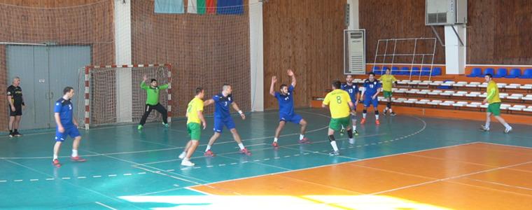 ХАНДБАЛ: Младият състав на „Добруджа“ затрудни максимално „Спартак“ (ВИДЕО)