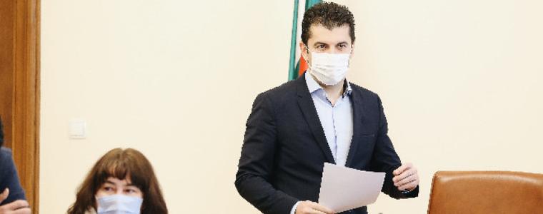 Кабинетът обсъжда на оперативно заседание високите цени на тока и затрудненията на общините