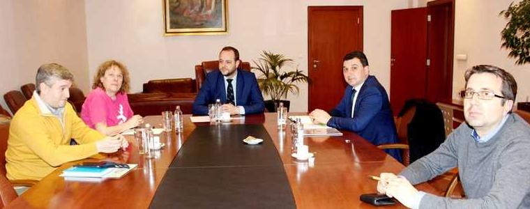  Кметът на Генерал Тошево се срещна с депутати и министър по повод делото за добив на газ в региона