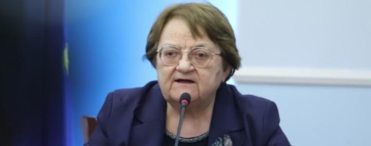 Проф. Аргирова: Зелен сертификат поне още месец  