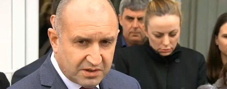 Румен Радев в Добрич: Управляващите трябва да се вслушат в хората, които произвеждат хляб (ВИДЕО)