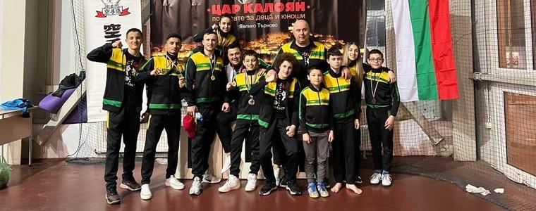 КАРАТЕ: „Самурай“ започна годината с 32 медала от турнир във Велико Търново