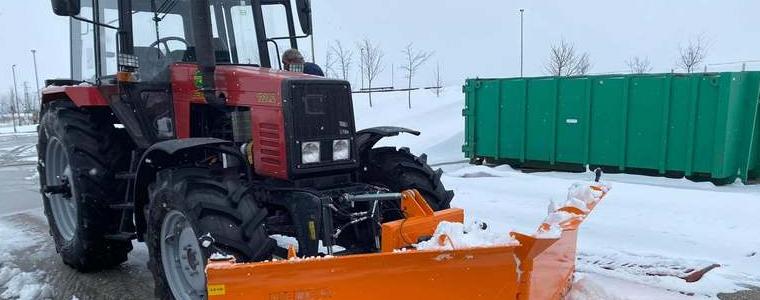 Община Тервел закупи нов трактор за снегопочистване 