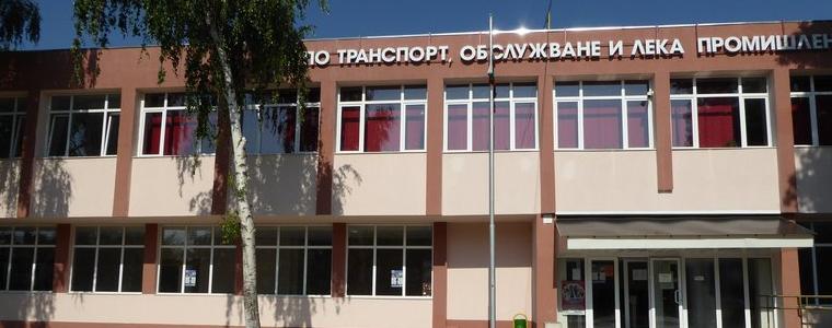 ПГТОЛП в Добрич е домакин на Регионално състезание за най-добър автомонтьор и водач