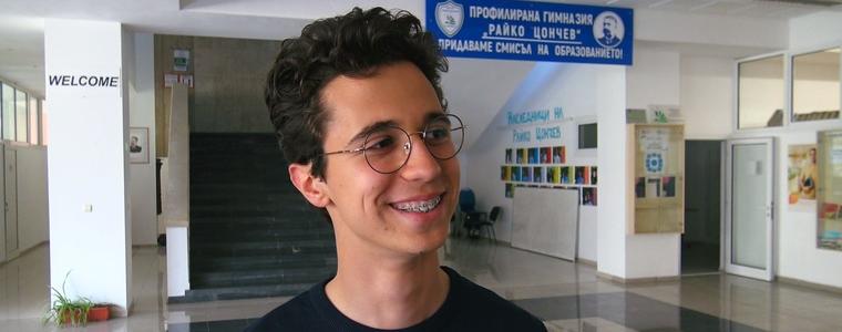 16-годишен режисьор от Добрич набира екип за втория си филм (ВИДЕО)