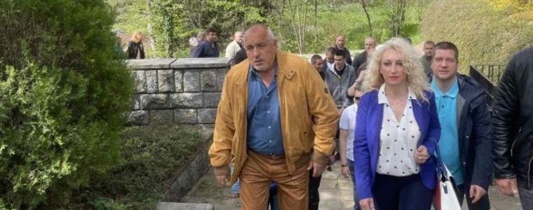 Борисов смята, че България и в момента изнася оръжия за Украйна