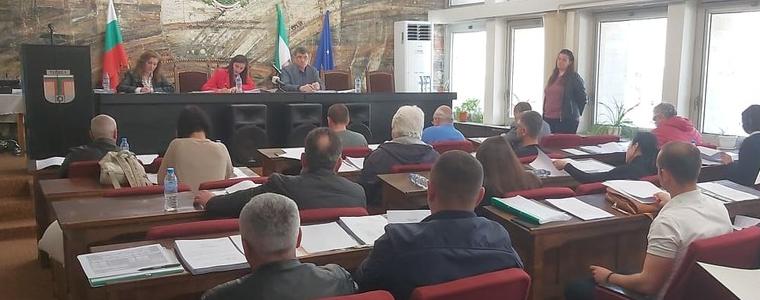  Гласуваха нови заплати на кмета на Тервел и кметовете на кметства в общината