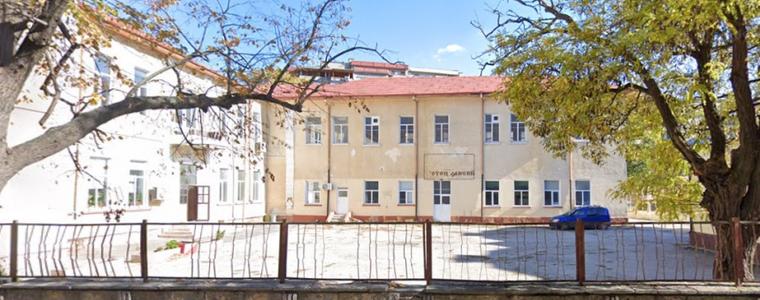Още помещения в бившето ОУ „Отец Паисий“ е възможно да имат нови стопани
