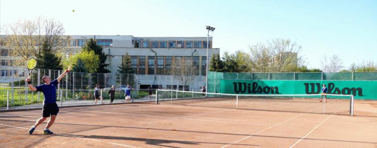 ТЕНИС: С отборно състезание започват турнирите на кортовете на „Добруджа“