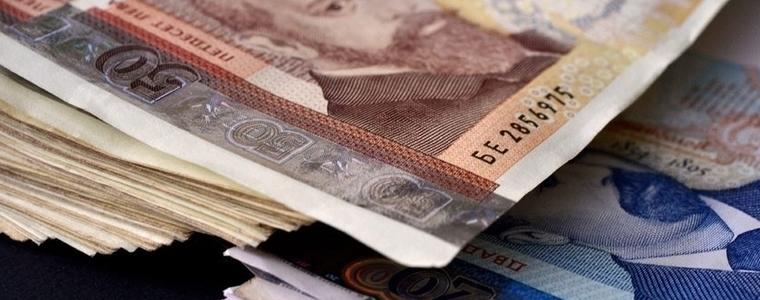 1166 лв. е средната работна заплата за област Добрич през първото тримесечие на 2022г.