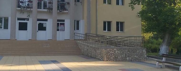 Богата фолклорна програма на Празника на гърнетата в Крушари
