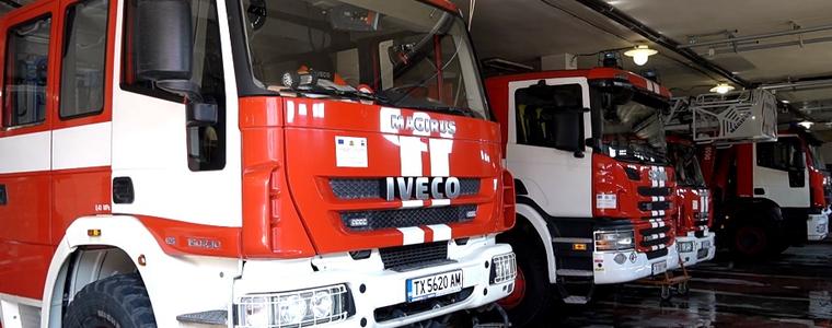 Два пожара в села от област Добрич гасиха вчера огнеборците