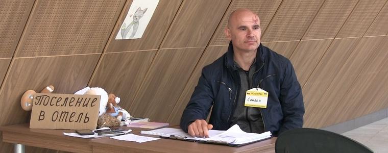 Легендарният вратар на „Добруджа“ Свилен Симеонов ежедневно помага на бежанците от Украйна (ВИДЕО)