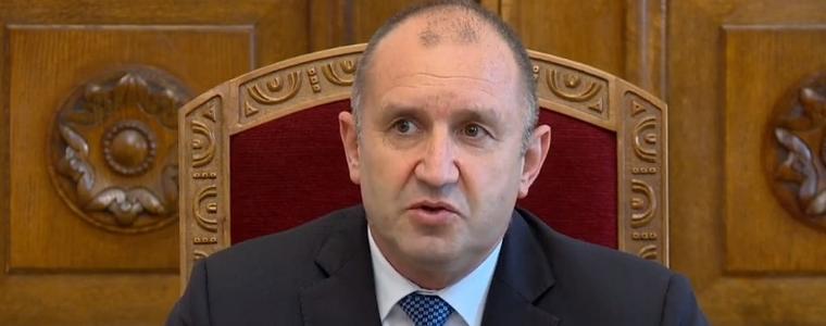 Румен Радев решава за свикване на КСНС след среща с Кирил Петков