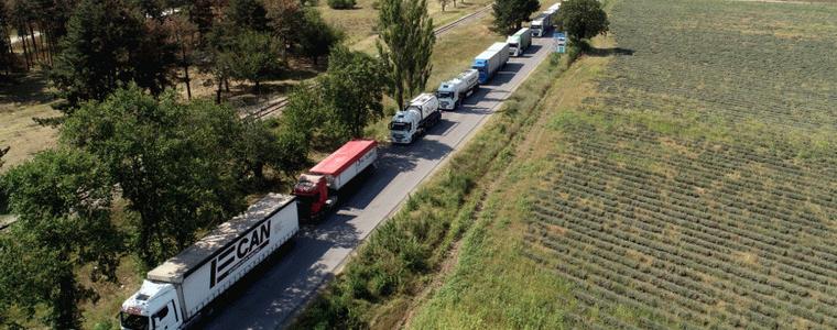 АПИ предлага ограничения за камиони над 12 т по магистралите през лятото