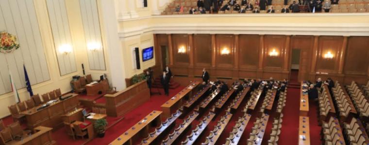 Депутати напускат групата на ИТН