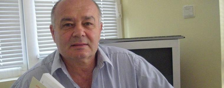 Добрички автор на изпита за седмокласници